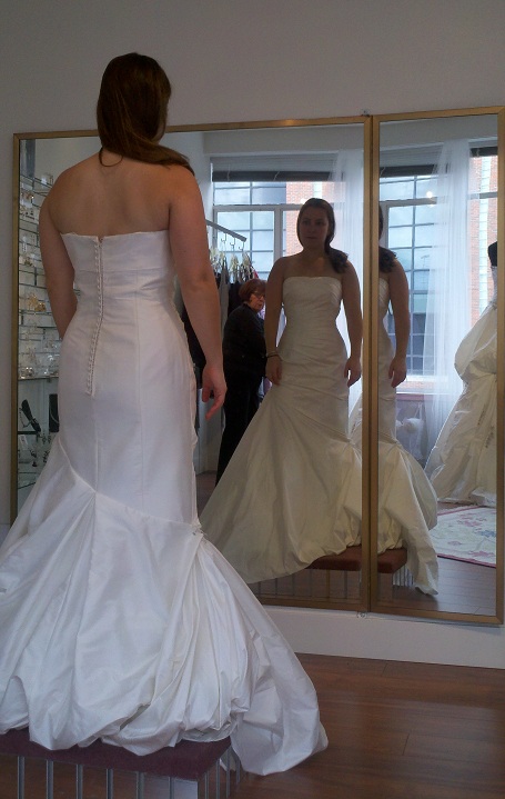 Dress Shopping - moderate success :  wedding 2010 10 30 13 32 16 661