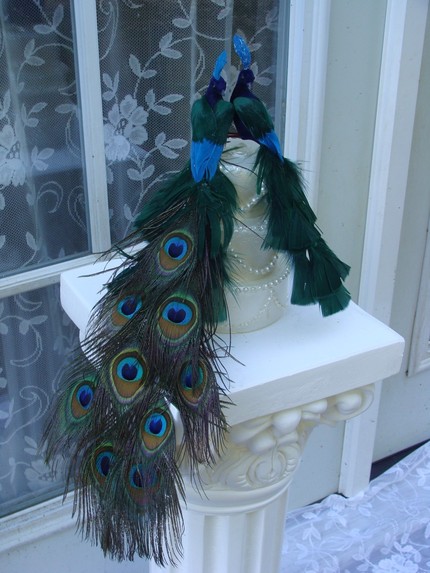 Custom peacock cake topper by Ivyndell Etsy Wedding Finds