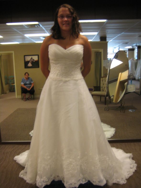 Tried MY dress on this past Monday! :  wedding IMG 0285