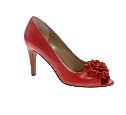 Bees, I have a shoe challenge! Are you up for it? ;) :  wedding shoe vintage red ceremony DSWshoe
