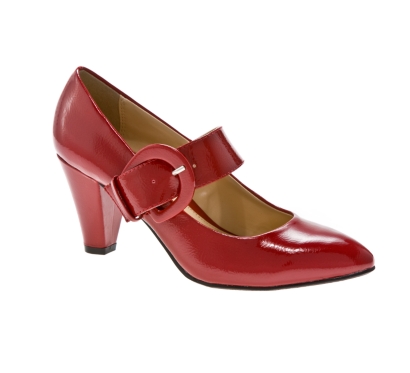 Bees, I have a shoe challenge! Are you up for it? ;) :  wedding shoe vintage red ceremony DSWshoe2