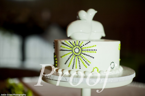 Pictures of your non-fondant cake... :  wedding cake buttercream fondant Nonfondant Wedding Cake Green Black