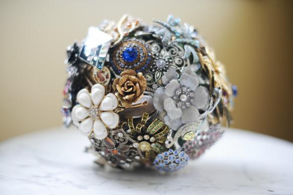 Brooch Bouquet
