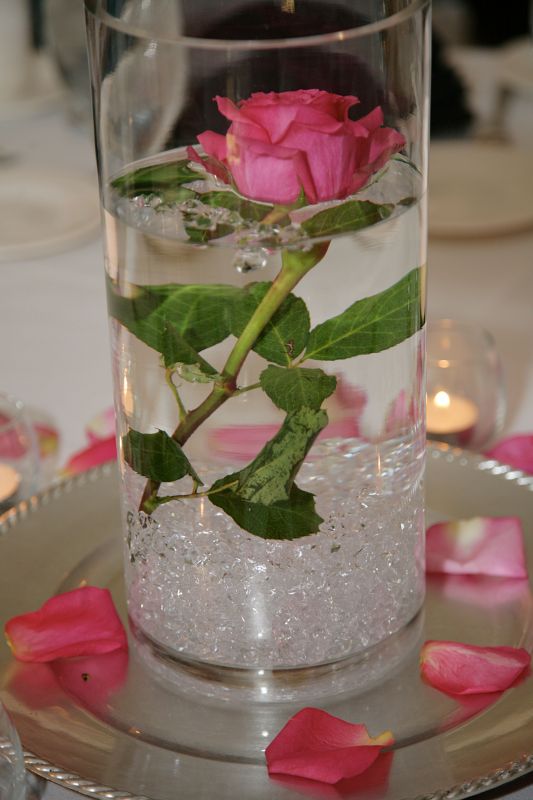 DIY rose centerpieces Please help me choose wedding roses pink 