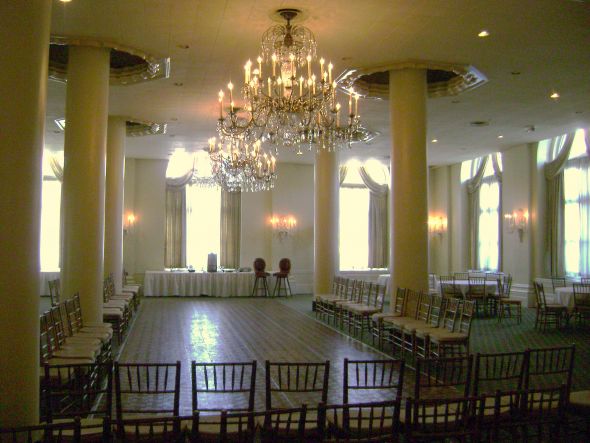 Dance floor too small for my guest list... :  wedding Pgh 002