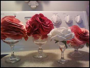 This is why I love Weddingbee.com.  Thank you bee, for your great idea!!!!! :  wedding Minis