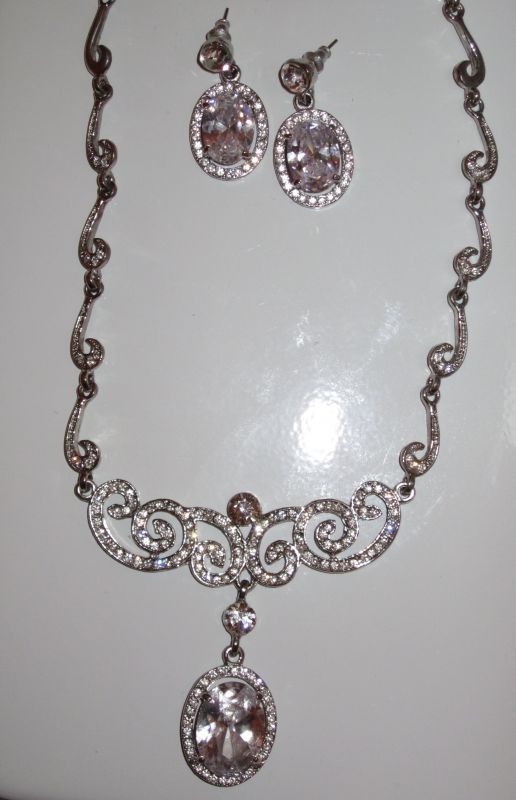 â™¥BIG BLING NECKLACE & EARRINGSâ™¥ MUST SEEâ™¥ :  wedding bling necklace earrings white jewelry 20110125 13