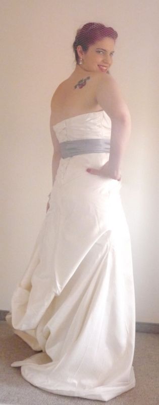 the sequel from should i buy this dress or keep mine ITS HERE PICS WITH ME! :  wedding FORUM3