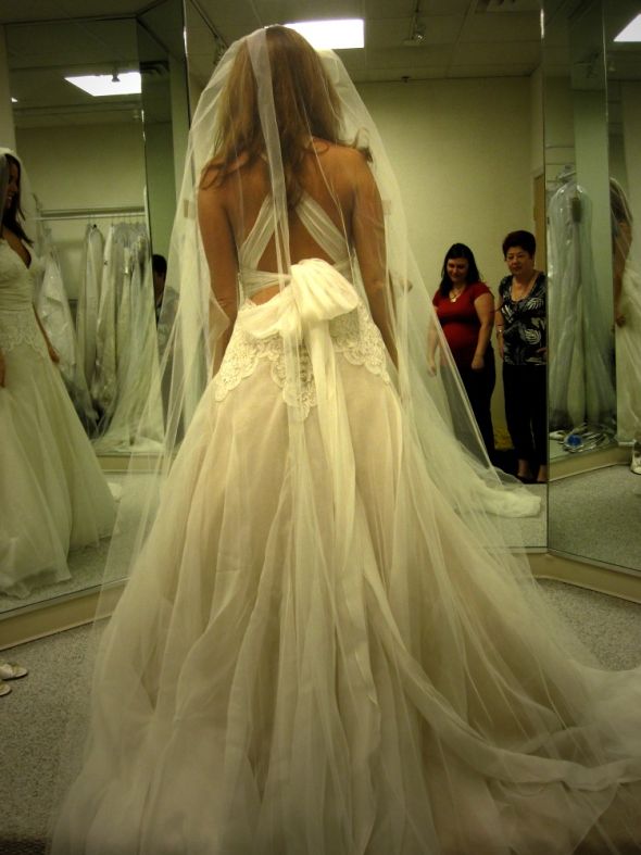 show off your wedding dress thanks. :  wedding IMG 1034editsm