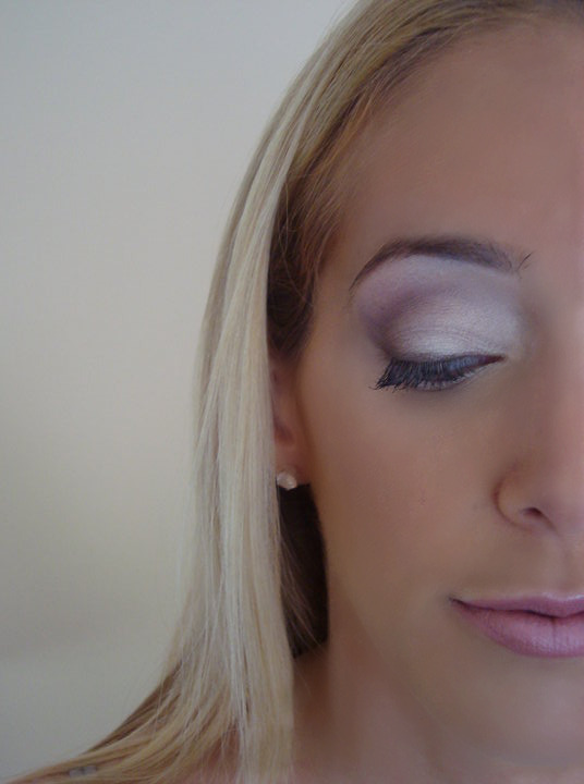 Airbrush trial today: which eye-shadow color theme? : wedding beauty beehive Natural Eyeshadow