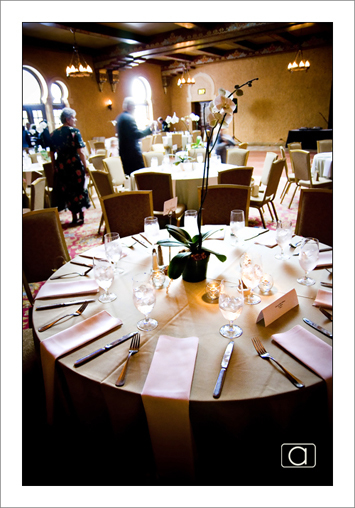 Orchid Inspiration :  wedding orchid centerpiece Kl12