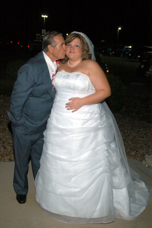 Questions about full-figured and photos :  wedding DSC 0024