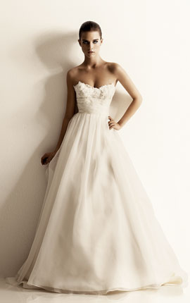Show off your dress ladies!! I want to see your beautiful dresses! :  wedding WeddingDressPOB4306