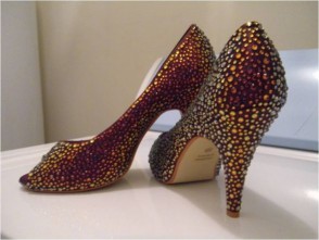 Show me your PURPLE wedding shoes!!! :  wedding shoes wedding accessories shoe purple lilac thread StrassShoesComp1