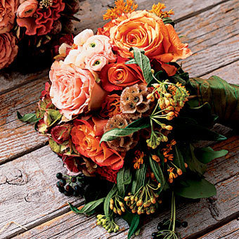 What do your bridesmaids bouquets look like? :  wedding BM Bouquet