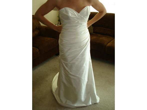 Help me pick my jewelry!! :  wedding Paloma Blanca A Line 3906 NaturalWhite 2009 61194