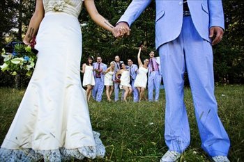 Unique group poses for wedding party photos : wedding photography wedding party poses Ad50305a6e63ded829727d60a34fb76b S
