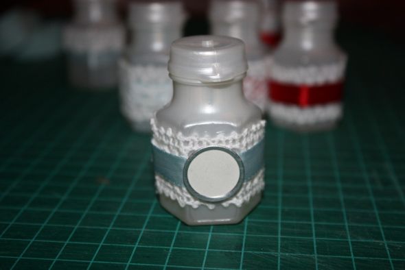 This needs something more. Any ideas? :  wedding bubbles diy help IMG 3397