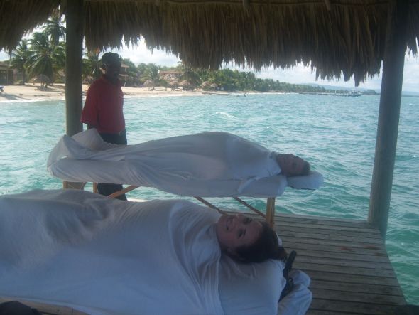 Back from our private island Belizean honeymoon! :  wedding belize honeymoon island Image00165
