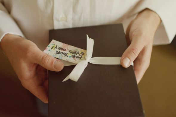 did you get your groom a wedding day gift? : wedding groom gift Veronica Dan 0297