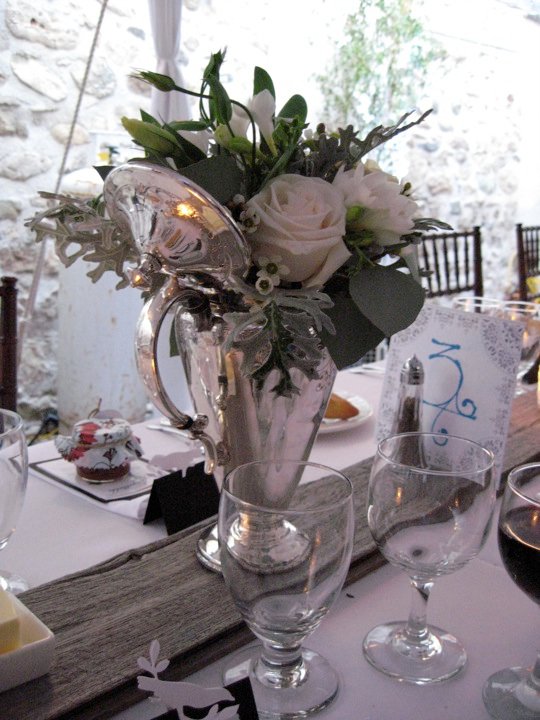 Rectangle table centerpieces set up wedding Table Setting7