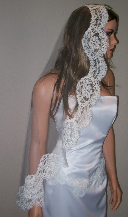 Ivory Alencon Lace Cathedral Length Veil :  wedding veil alencon lace cathedral wedding accessories Alencon.jpgdf
