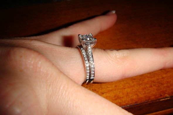 Anyone with a ring that has pave diamonds on the side :  wedding ring engagement ring pave 040