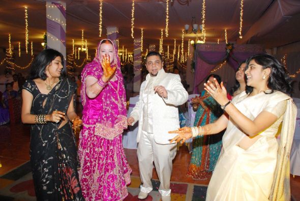 Indian wedding pics! :  wedding Image221