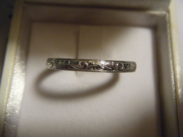 Any idea of unique wedding bands to go with my ring wedding ring wedding