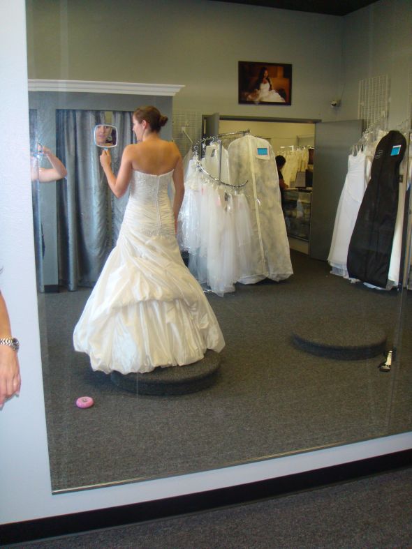 LET'S SEE those bUSTLES! :  wedding DSC02855