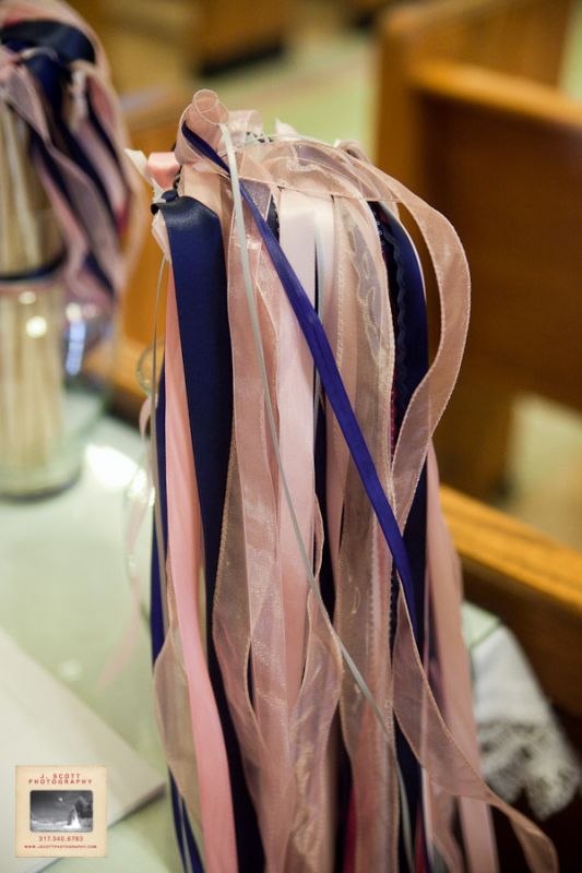 I have 14 pink and navy blue streamer wands with some light gray ribbons