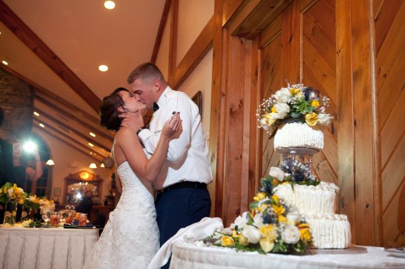 Finally got our pro pics back!! 11.11.11 military wedding (pic heavy) : wedding Jensen 0661