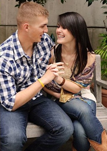 Post an engagement photo that shows your outfits! :  wedding engagement photo outfits Cute
