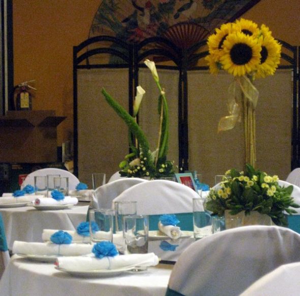 How matchy-matchy are you with dress, decor, etc.? : wedding Barbara00114