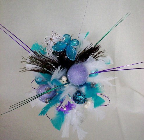 Next is the boquet it is 4000 with 900 shipping Purple 