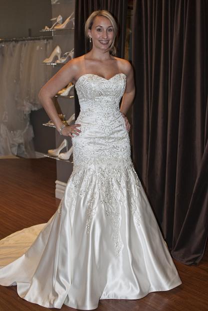 Pics Inside...  I want to see your Trumpet/Mermaid Gown!  =) :  wedding mori lee 2512 1 mariposa boutique mariposa mermaidtrumpet trumpet mermaid corset fitted 423.1