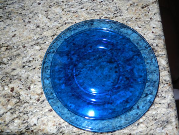 FOR SALE: 250 Blue Glass Plates (Dinner Plate & Dessert Plate) :  wedding reception place settings plates blue glass 250 2 Blue Glass Plates 2