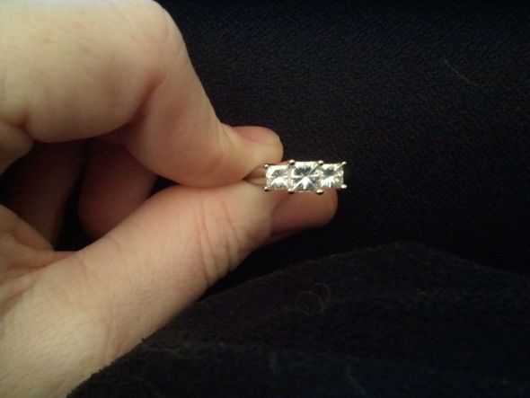May I please see your 3 stone e-rings? :  wedding Ring