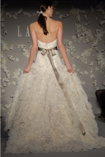 calling all Lazaro ladies! :  wedding dress lazaro veil Lazaro 3000. BackJPG