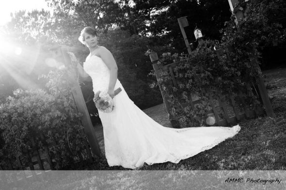Can't wait..... pro pics TEASE :  wedding Jesskevinweddblog006
