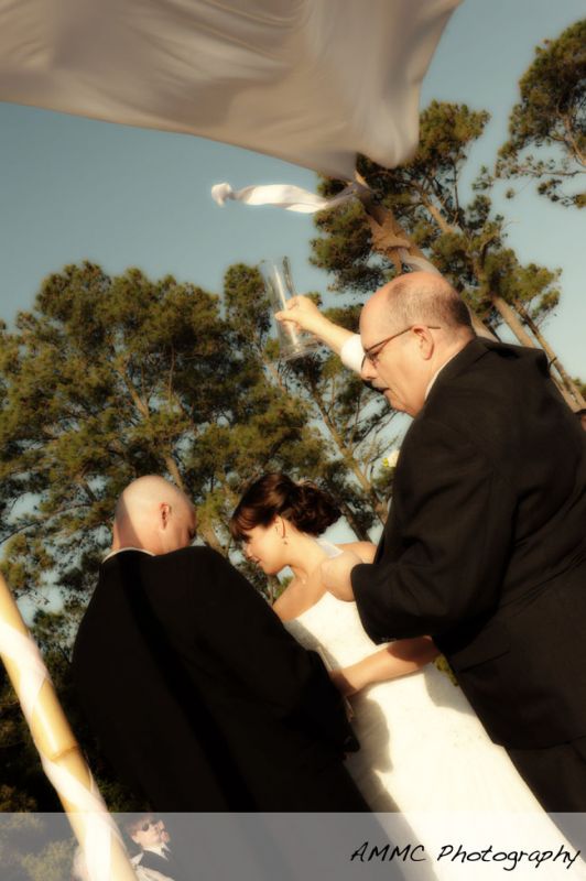 Can't wait..... pro pics TEASE :  wedding Jesskevinweddblog014
