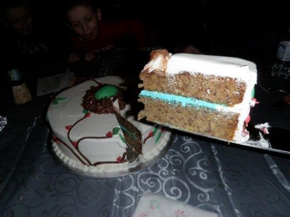 baby's sex cake reveal idea :  wedding find out the sex party 376003 10150562766260407 509950406 10815713 1250640219 N