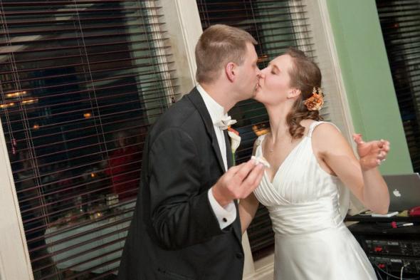 Jasmine F319 Dress :  wedding bouquet inspiration dress makeup 180812 878471010187 29602724 46314455 1864857 N