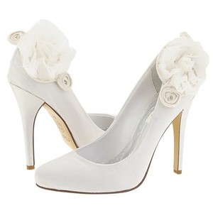 Shoes... shoes... shoes :  wedding shoes marisa 808 nina shoes Img Thing