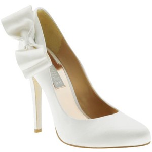 Shoes... shoes... shoes :  wedding shoes marisa 808 nina shoes Img Thing2