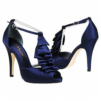 What do you think of these shoes with this dress??? :  wedding Shoes Iaec1173939