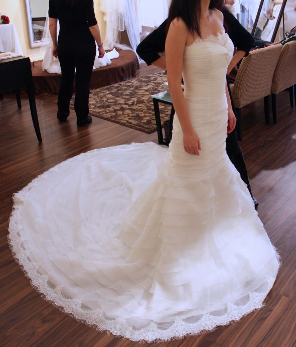 3 dress poll by super indecisive bride : wedding daylice lesseps leyre Lessepssidetrain