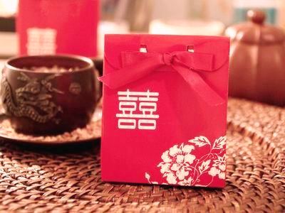 Help with selecting my favors :  wedding butterfly double happiness favor Redgoldbag