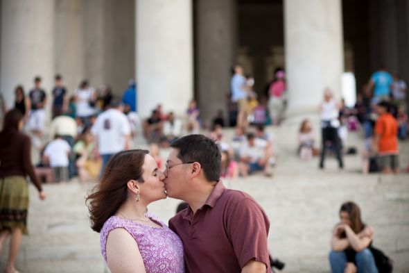 Post your Favorite Pro Engagement shots!!! :  wedding 099