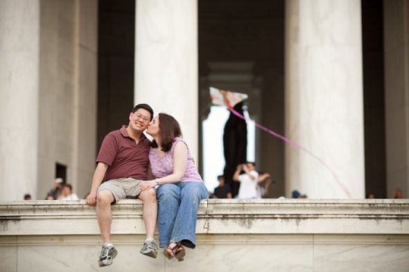 Post your Favorite Pro Engagement shots!!! :  wedding 27105 722217892547 15620929 40317581 6198187 N